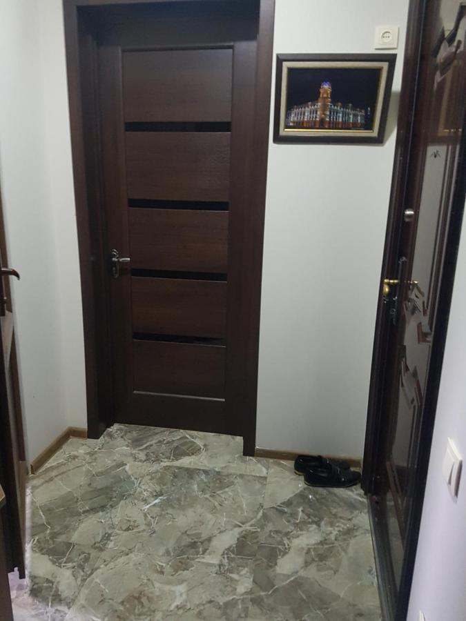 Guest House 2 Floor Батумі Екстер'єр фото
