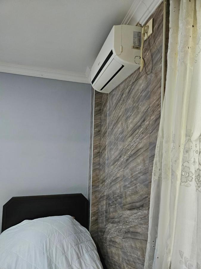 Guest House 2 Floor Батумі Екстер'єр фото