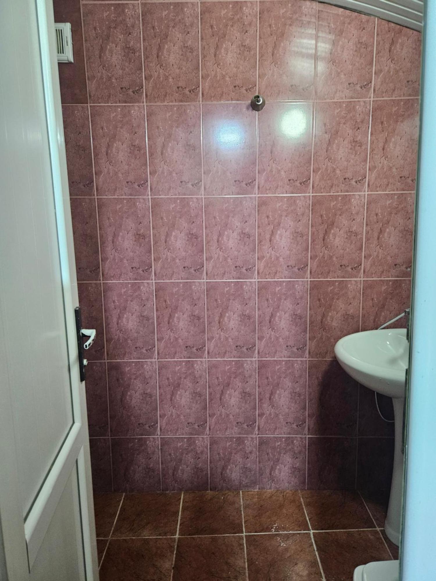 Guest House 2 Floor Батумі Екстер'єр фото