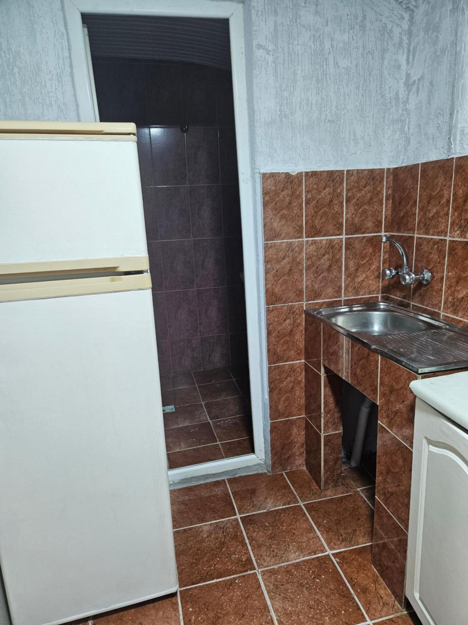 Guest House 2 Floor Батумі Екстер'єр фото