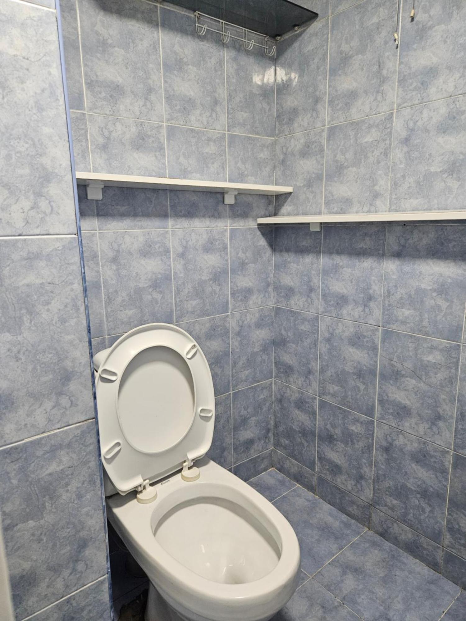 Guest House 2 Floor Батумі Екстер'єр фото